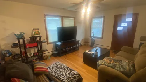 1005 Montgomery St Photo 1