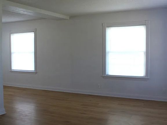 4th image of 622-624 15th Ave