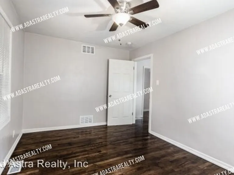 821 N Crysler Ave — Photo 16