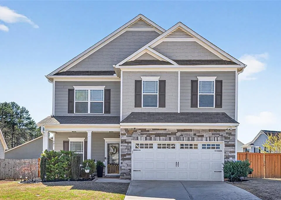 321 Eagles Bluff Way