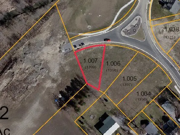 307 Parkview Dr, Bluffton, OH 45817