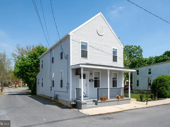 141 S Wolf St, Manheim, PA 17545