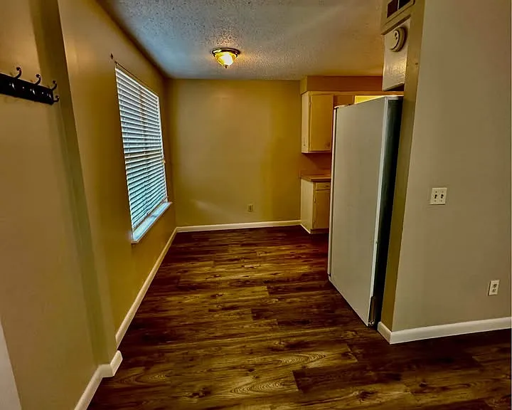 1008 N 11th St — Photo 3