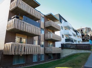 Bridgeland Hillside Apartments, Calgary, AB T2E 0B3