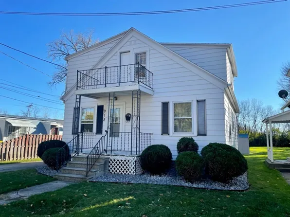 915 12th Ave, Green Bay, WI 54304
