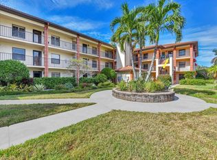 7200 Coventry Ct APT 130, Naples, FL 34104
