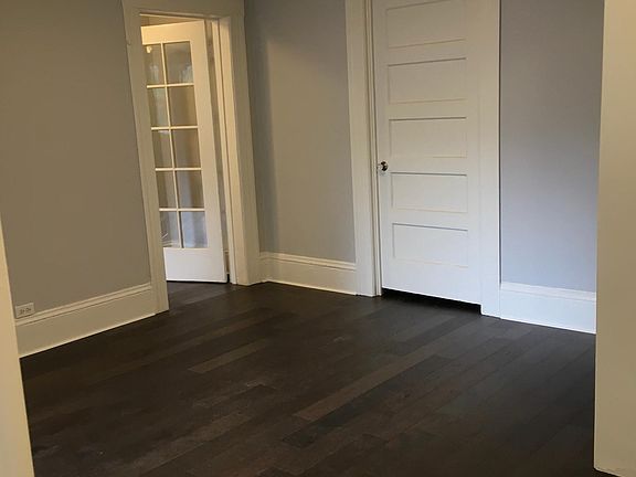 4th image of 545 Clayton St