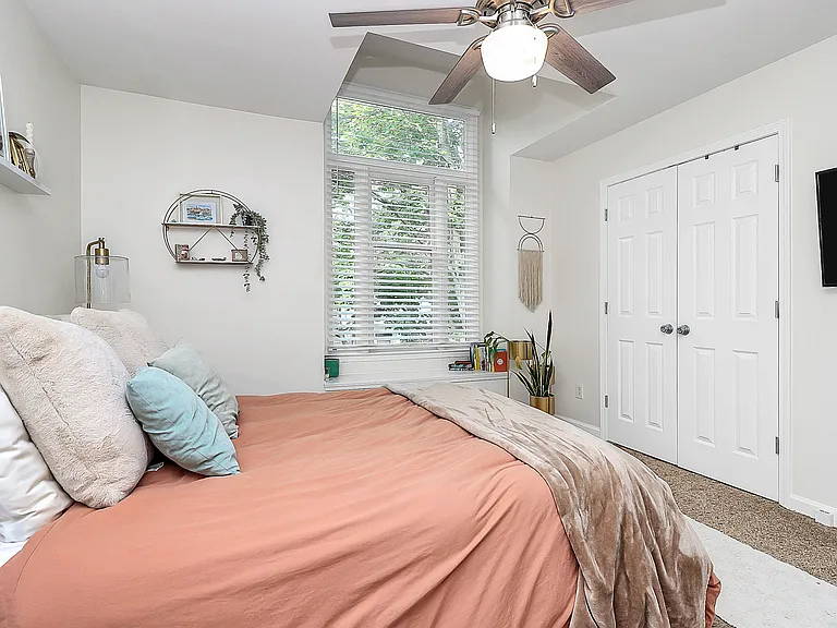 1532 Cleveland Ave — Photo 23