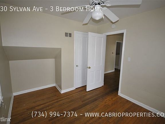 3rd image of 830 Sylvan Ave