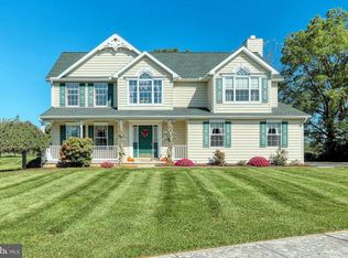 63 Eastwood Dr, Hanover, PA 17331