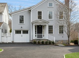 45 Jelliff Mill Rd #45, New Canaan, CT 06840