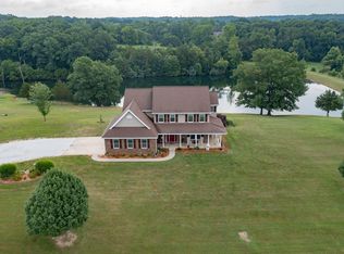 1262 Private Road 2216, Huntsville, MO 65259