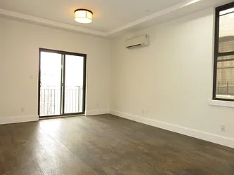 Rented by Rennit Inc.