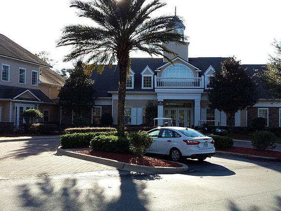 4th image of 2801 Chancellorsville Dr APT 125