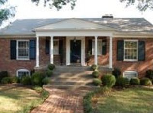 3719 Crocus Ln, Rolling Fields, KY 40207