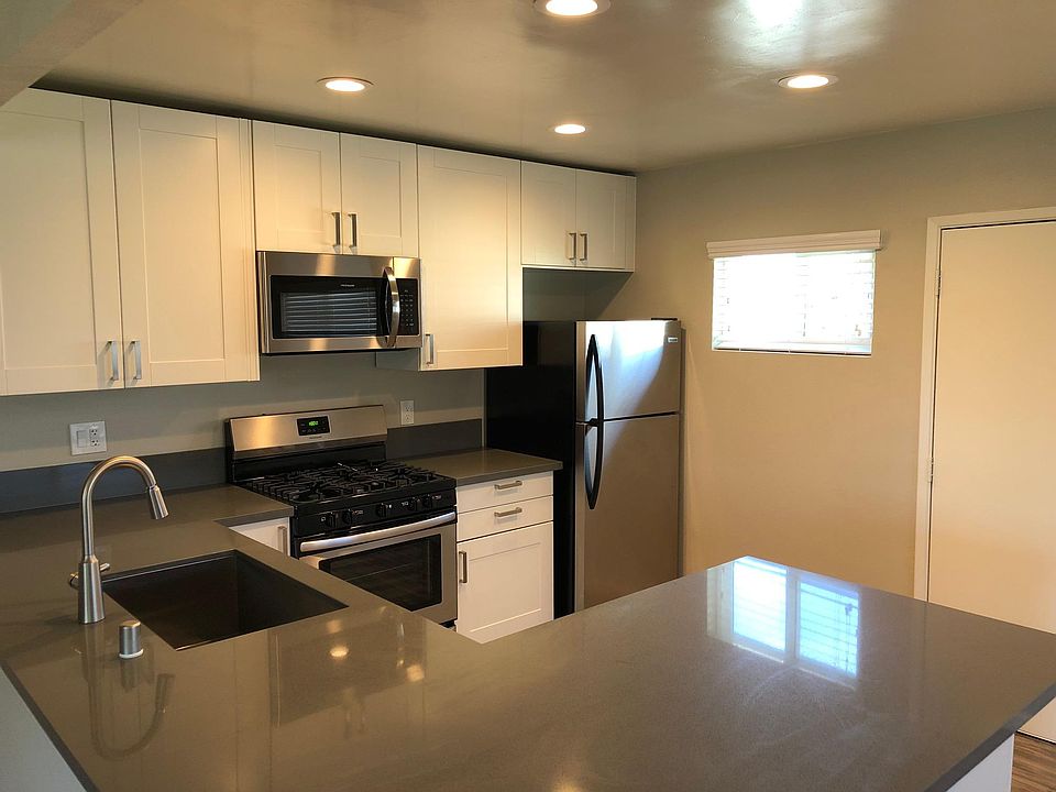 1st image of 4416 Boundary St #1/2