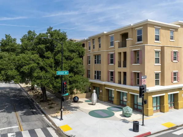 128 N Oak Knoll Ave Unit 202, Pasadena, CA 91101