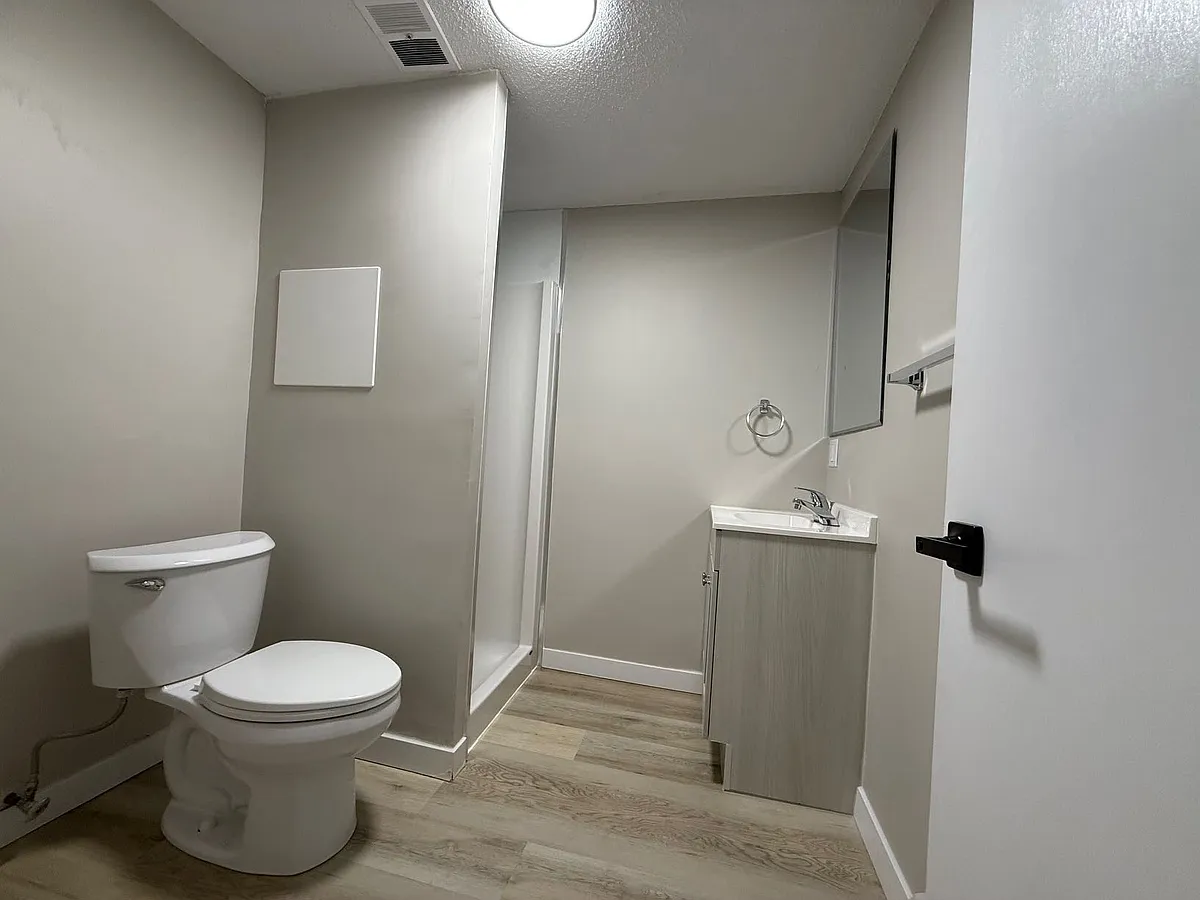Building Photo - 8705 152nd St NW #2