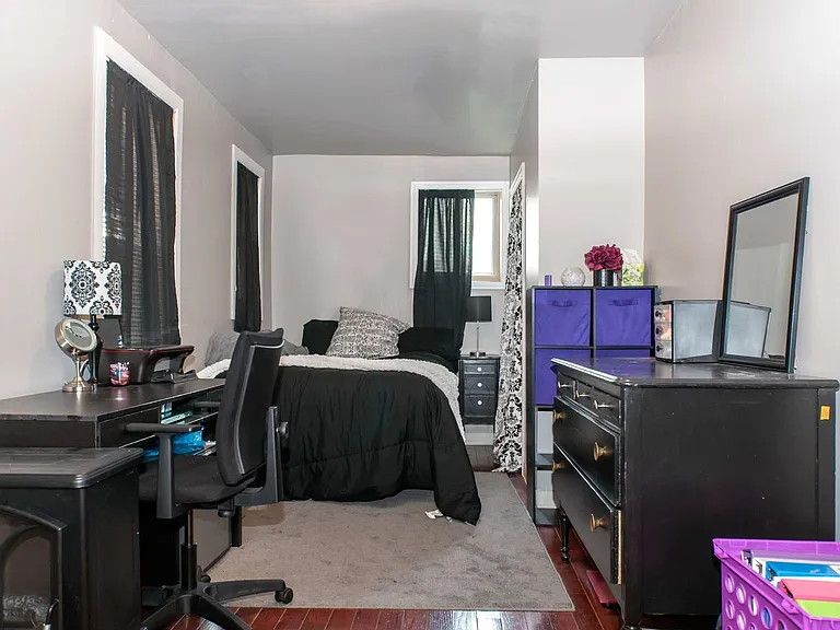 1411 Bingham St — Photo 6