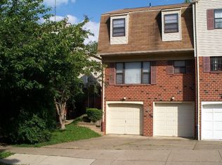 9355 Neil Rd #A, Philadelphia, PA 19115