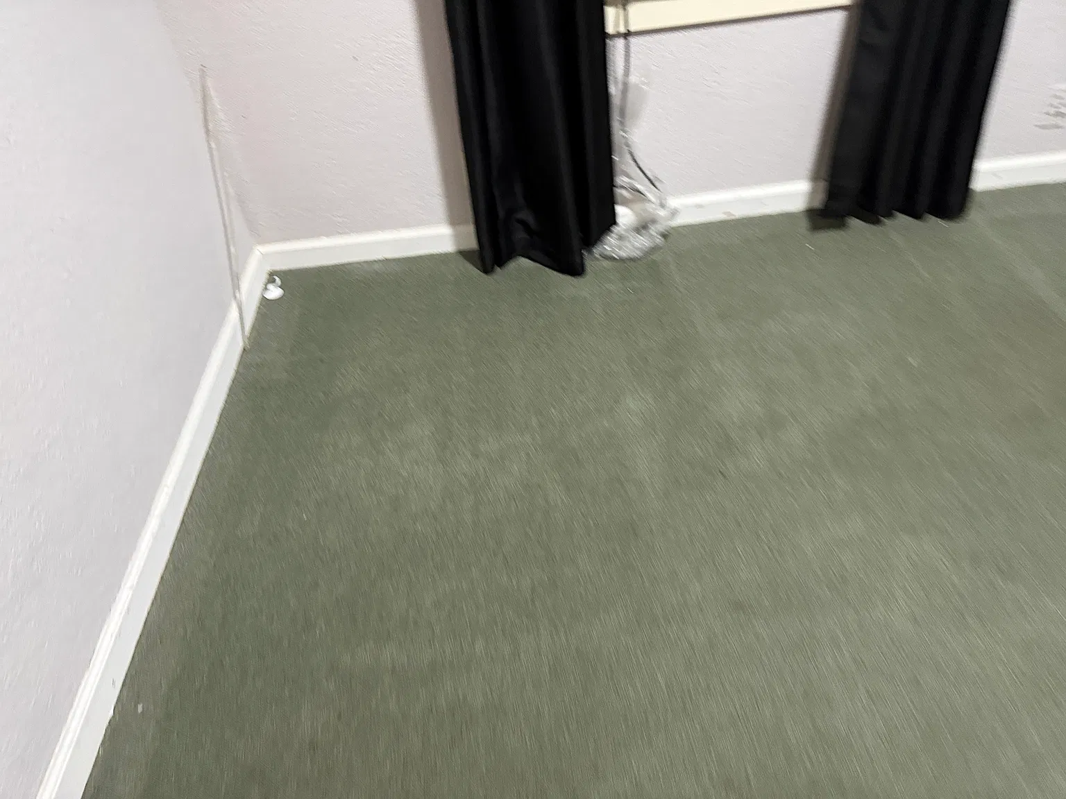 1 bed, 400 sqft, $1,200 — Photo 1