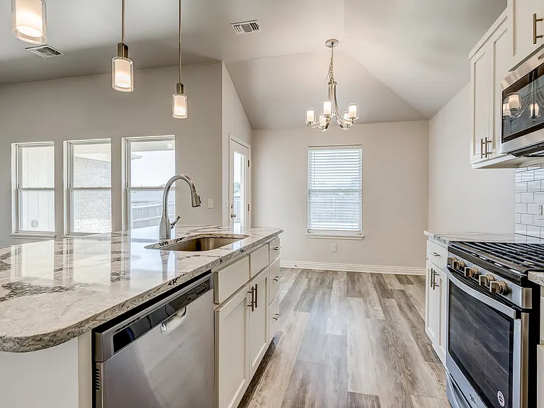 4323 W Country Club Dr — Photo 9