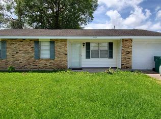 3433 Kenwood St, Orange, TX 77630