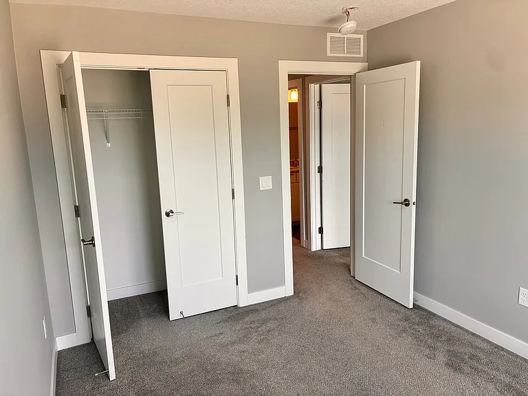 2308 SE Chayse Ln — Photo 8