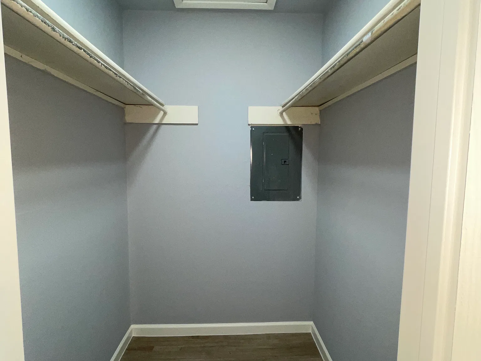 Augusta Apts — Photo 2