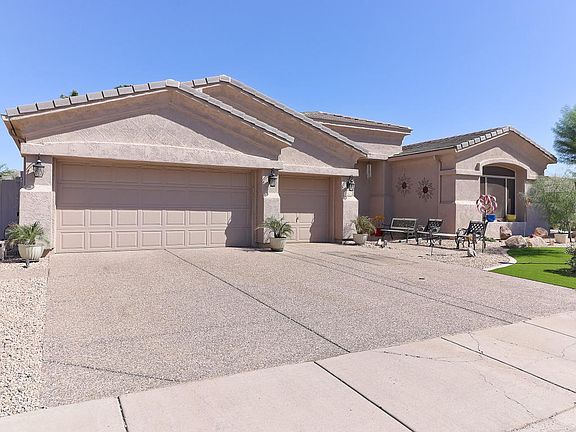 3rd image of 1715 N 134th Ln