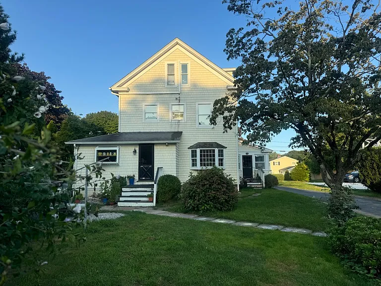 85 Commerce St — Photo 24