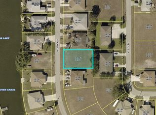 549 SE 5th Ave, Cape Coral, FL 33990