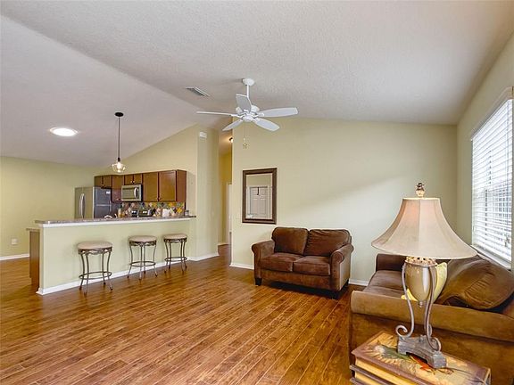 2nd image of 2471 Bayport Pl
