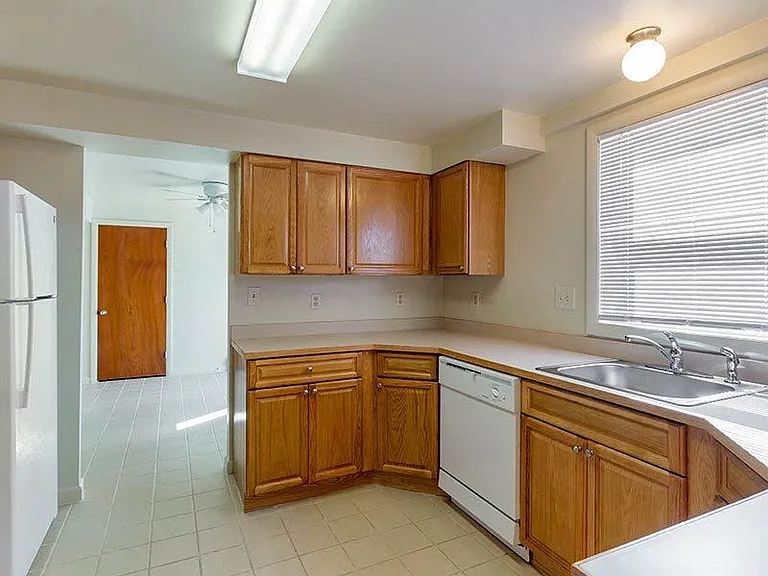 NAVSTA Newport Family Homes — Photo 2