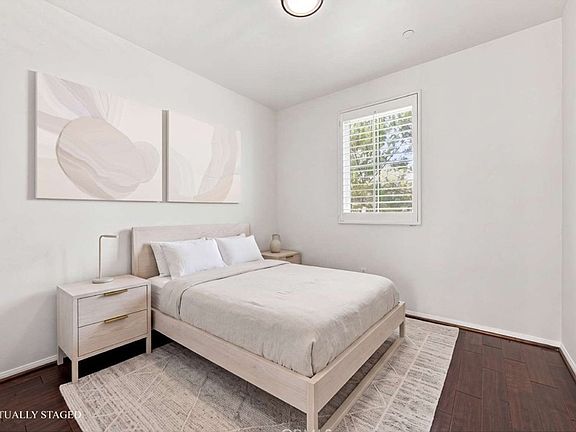 3rd image of 20312 Paseo Meriana