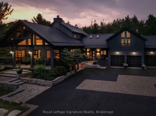21 Trails End, Collingwood, ON L9Y 5B1