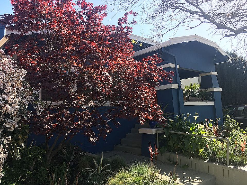 2nd image of 1081 54th St