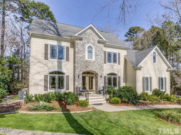 103 Withwyndle Ct, Cary, NC 27518