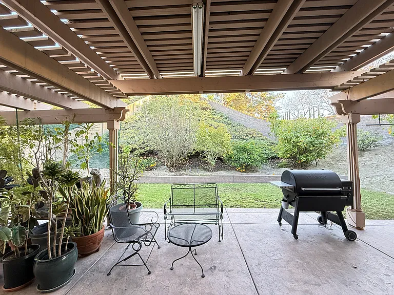 1902 Meeks Bay Dr — Photo 26