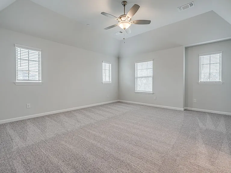 1903 McClane Dr — Photo 22