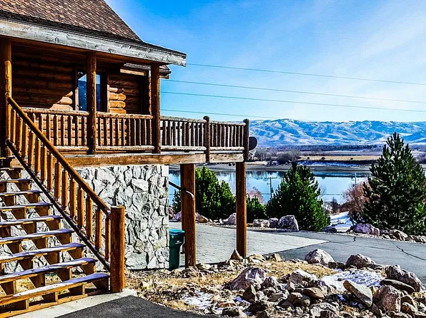 966 N Morning Side Ln, Eden, UT 84310