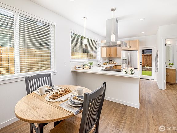 5th image of 7711 B 11th Avenue SW
