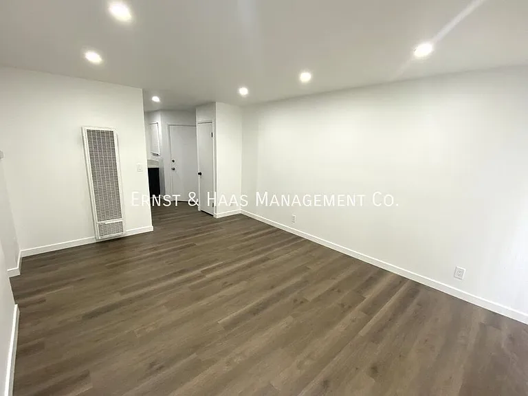 6673 Hammond Ave #G — Photo 3
