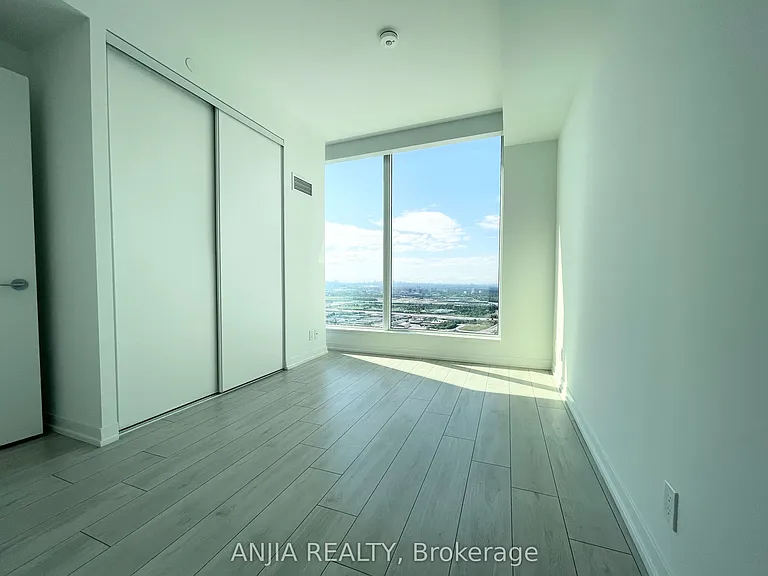 950 Portage Pkwy #5706 — Photo 9