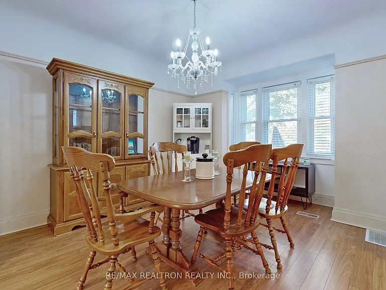 14 Myrtle Ave — Photo 13