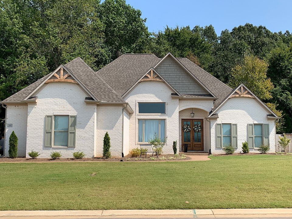 1st image of 345 Flagstone Dr