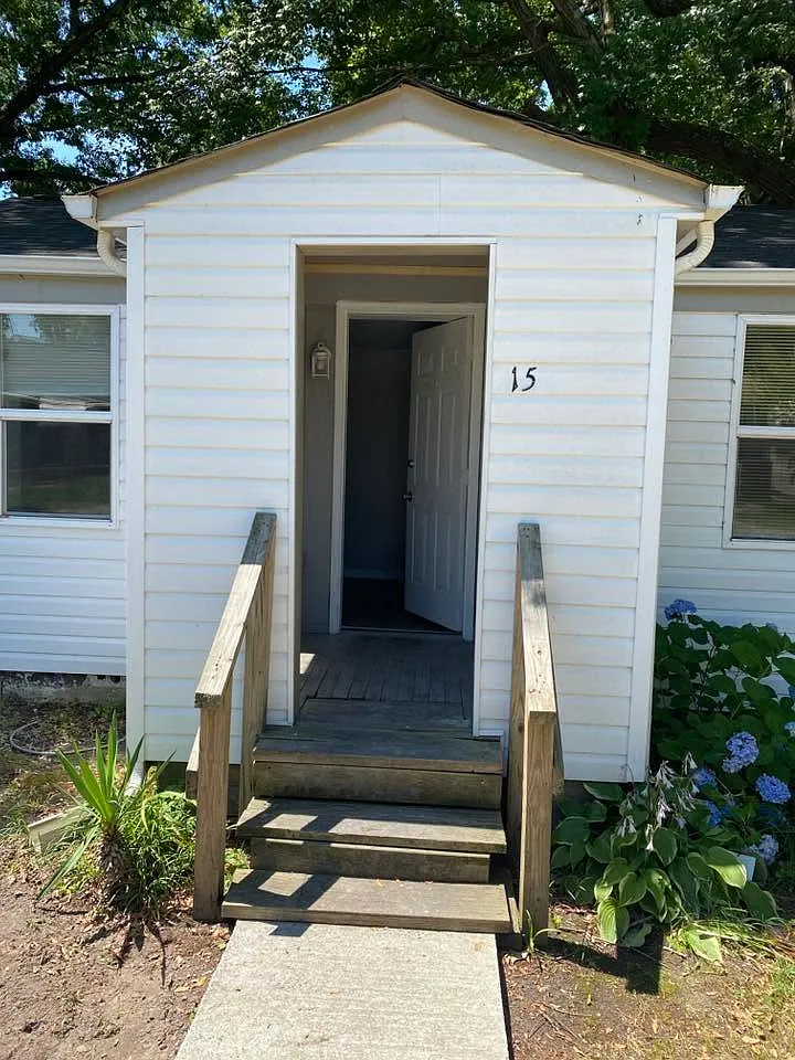15 Haughton Ave — Photo 4