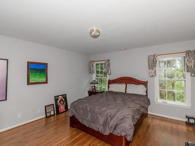 1450 Hillcrest Hts — Photo 14