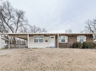 1295 Mullanphy Rd, Florissant, MO 63031