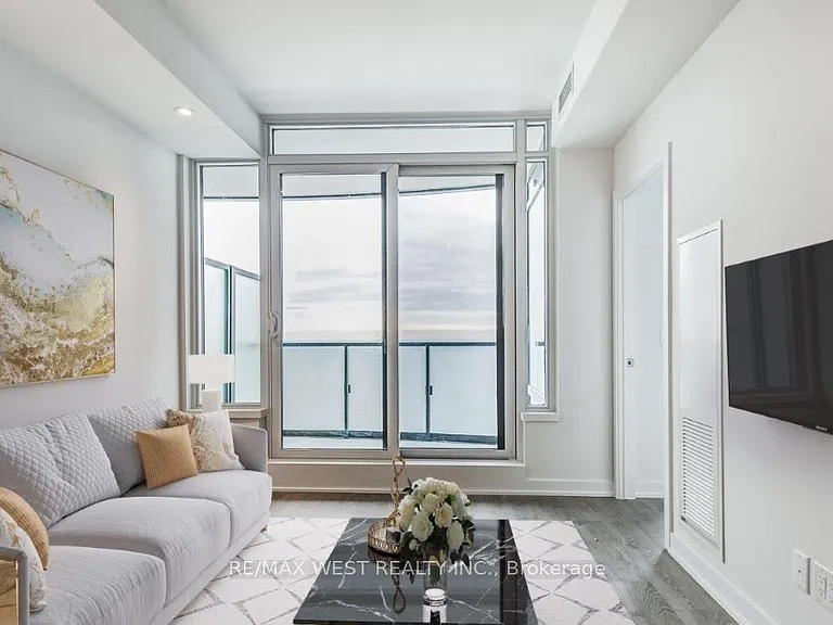 1928 Lake Shore Blvd W #3908 — Photo 8